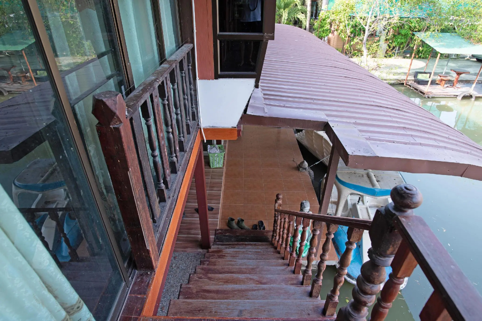 OYO 402 Raknatee Resort