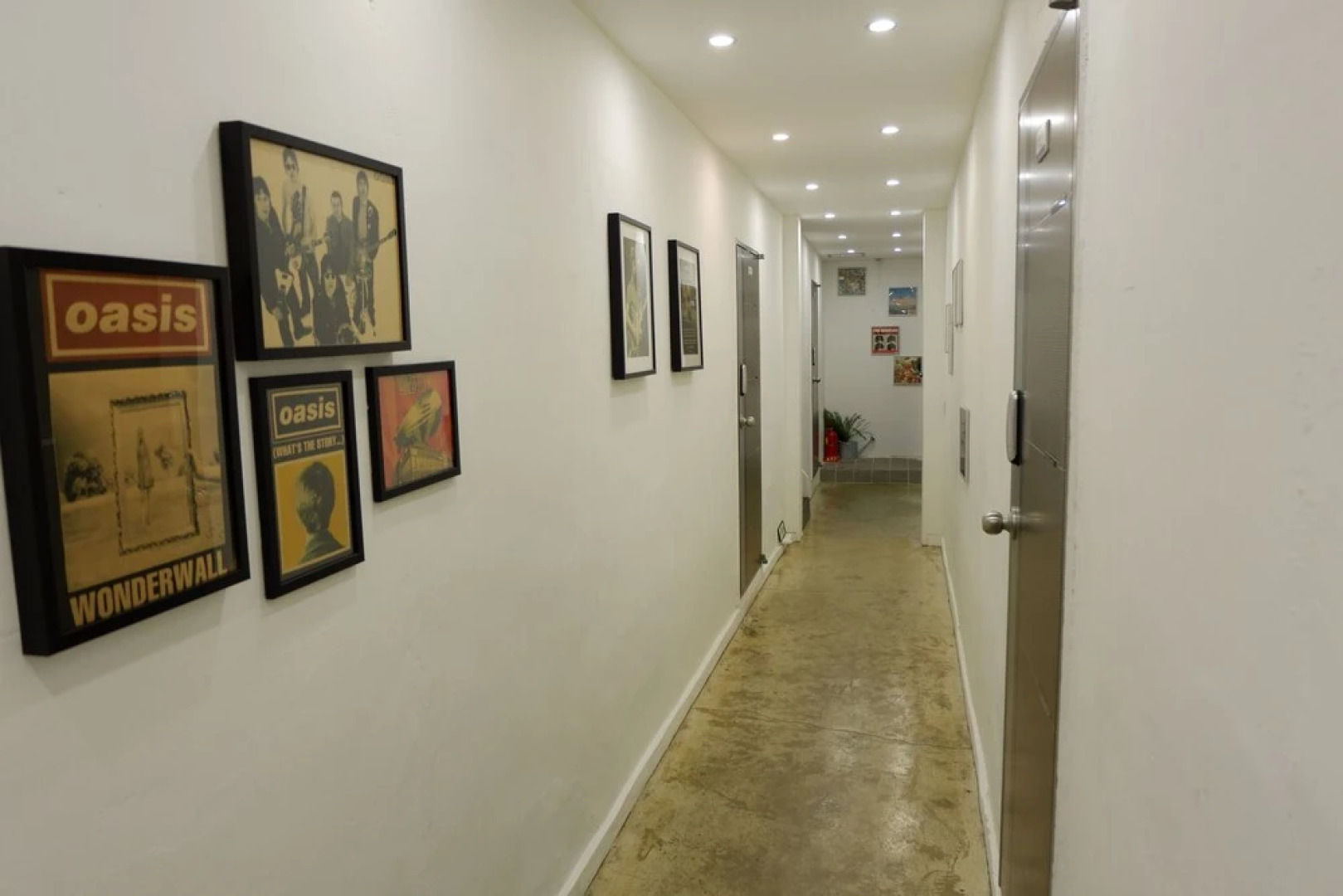 Haru The Guesthouse Hostel