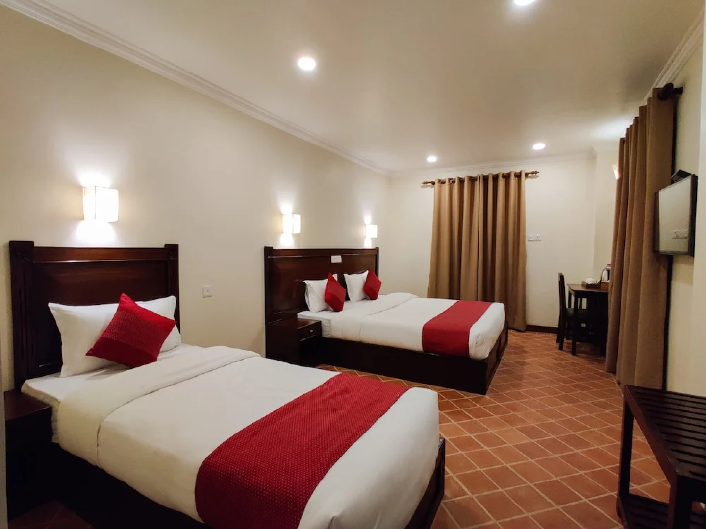 Bandipur Village lnn