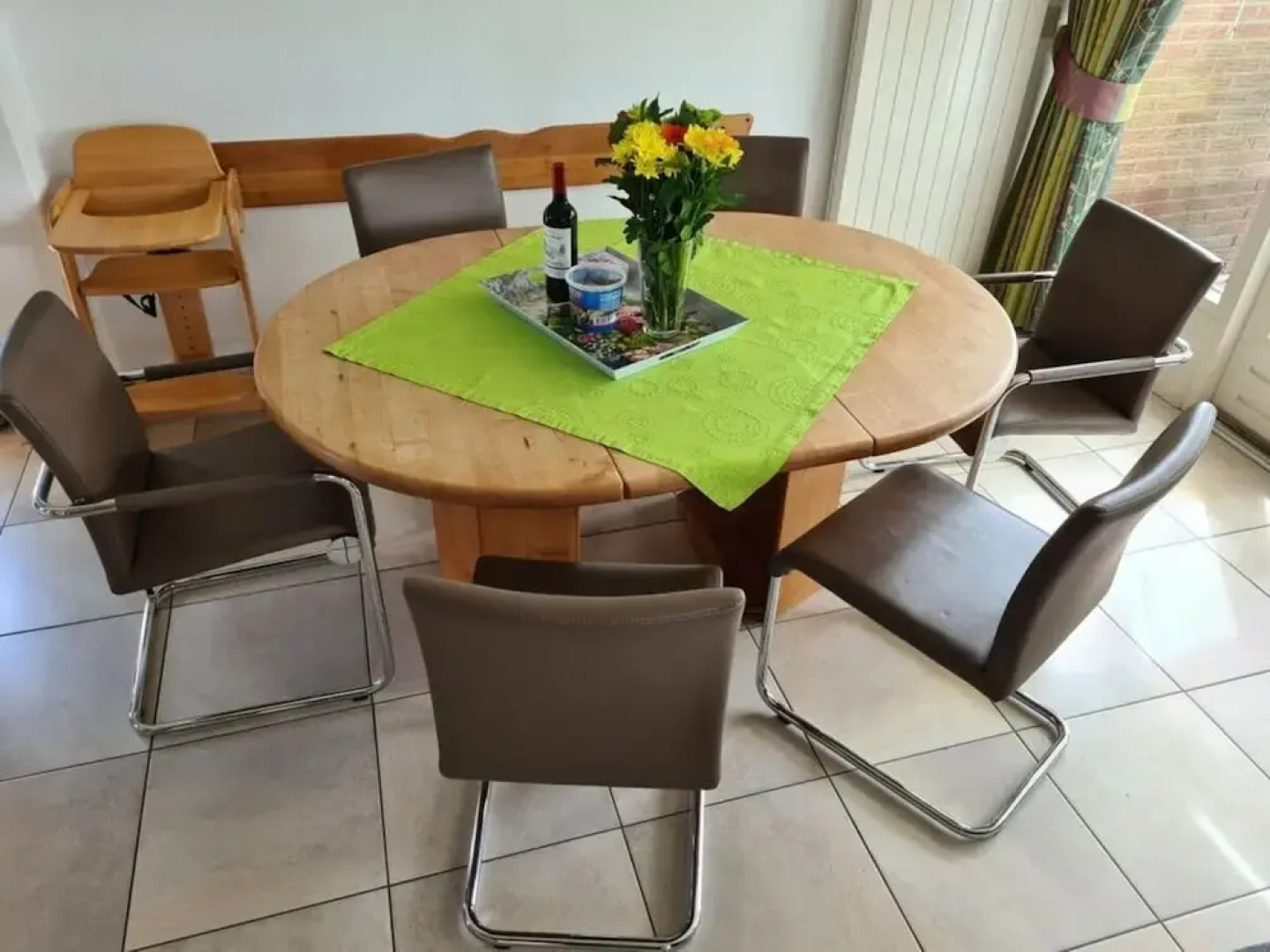 Sunshine Comfortable Holiday Residence