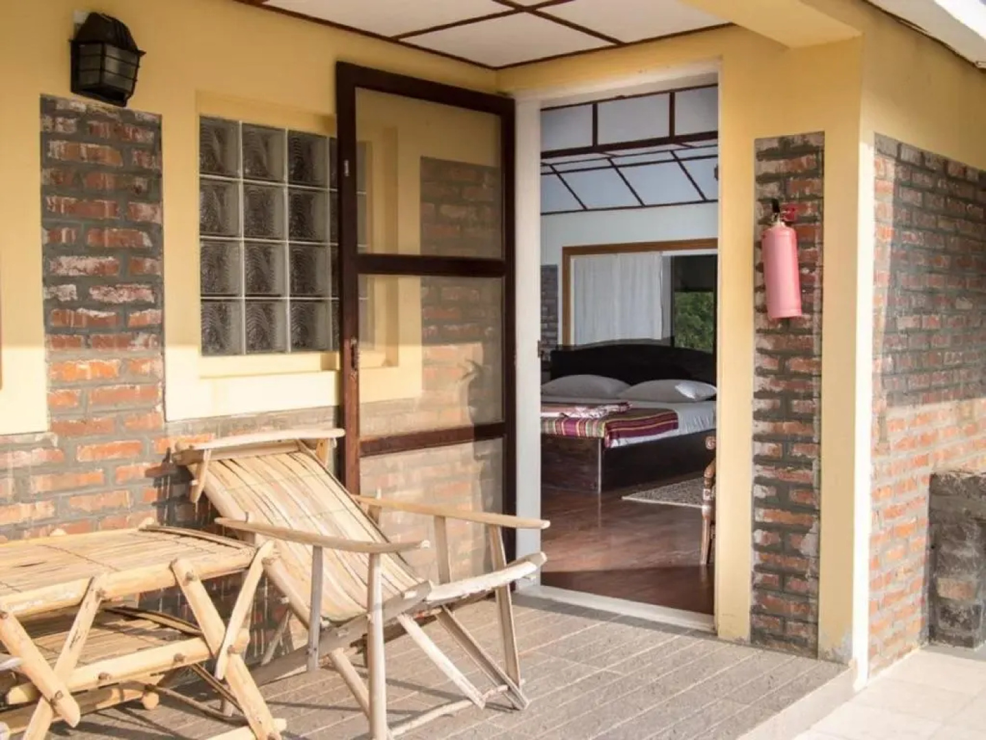 Lei Thar Gone Guest House