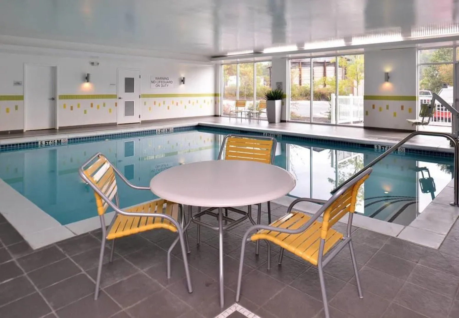 Fairfield Inn & Suites Calhoun