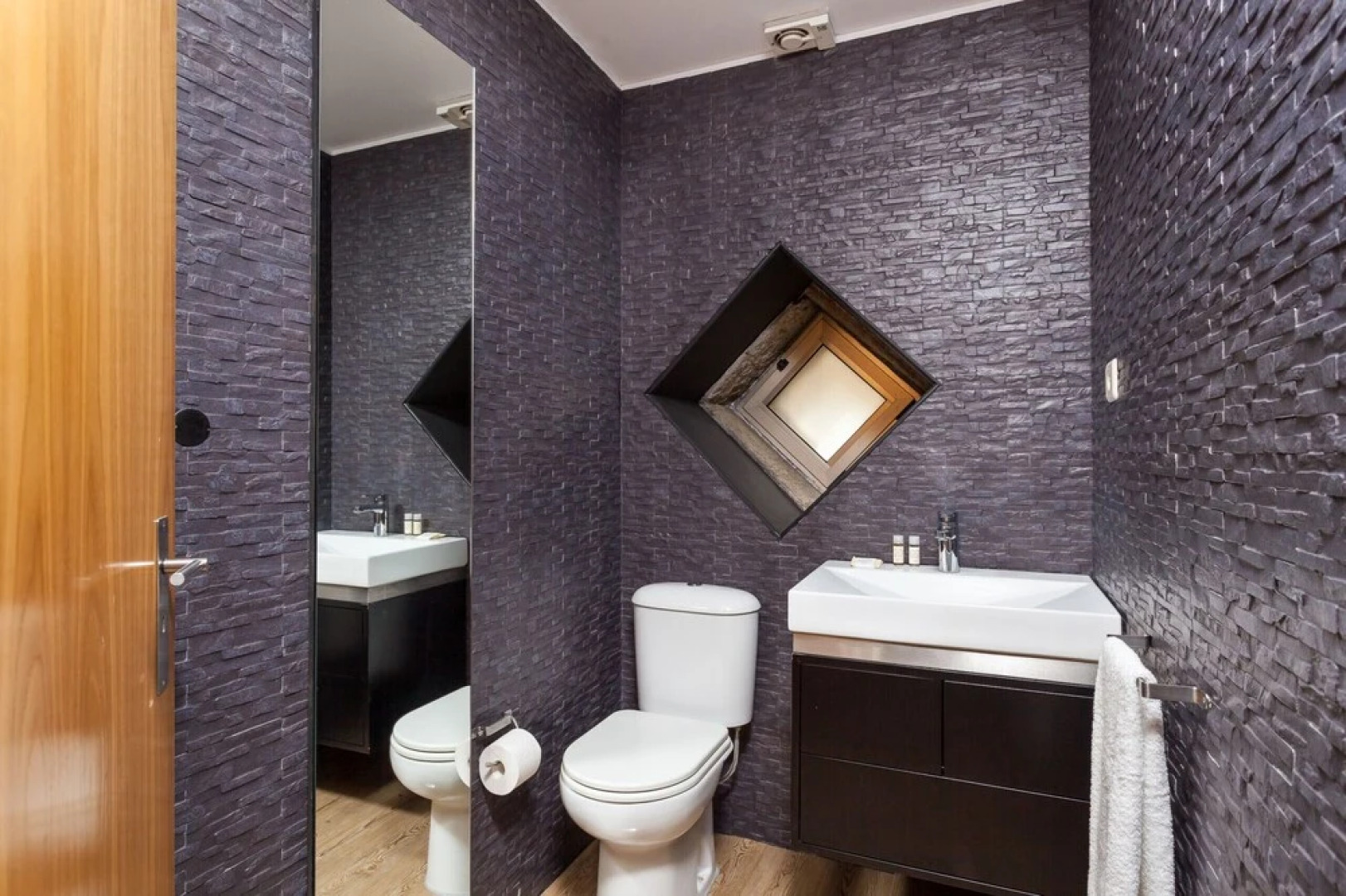 Casa com Piscina e Bungalow em Esposende by Izibookings