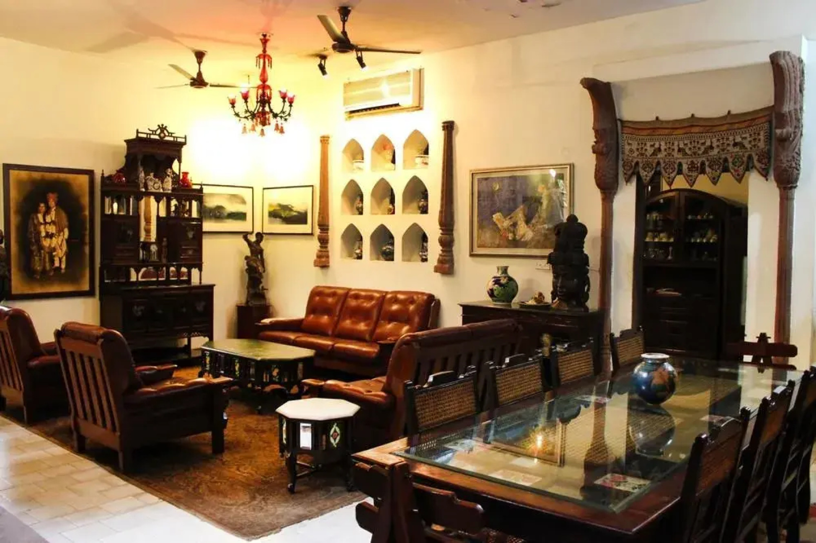 Oyo 1427 Hotel Malhar Haveli