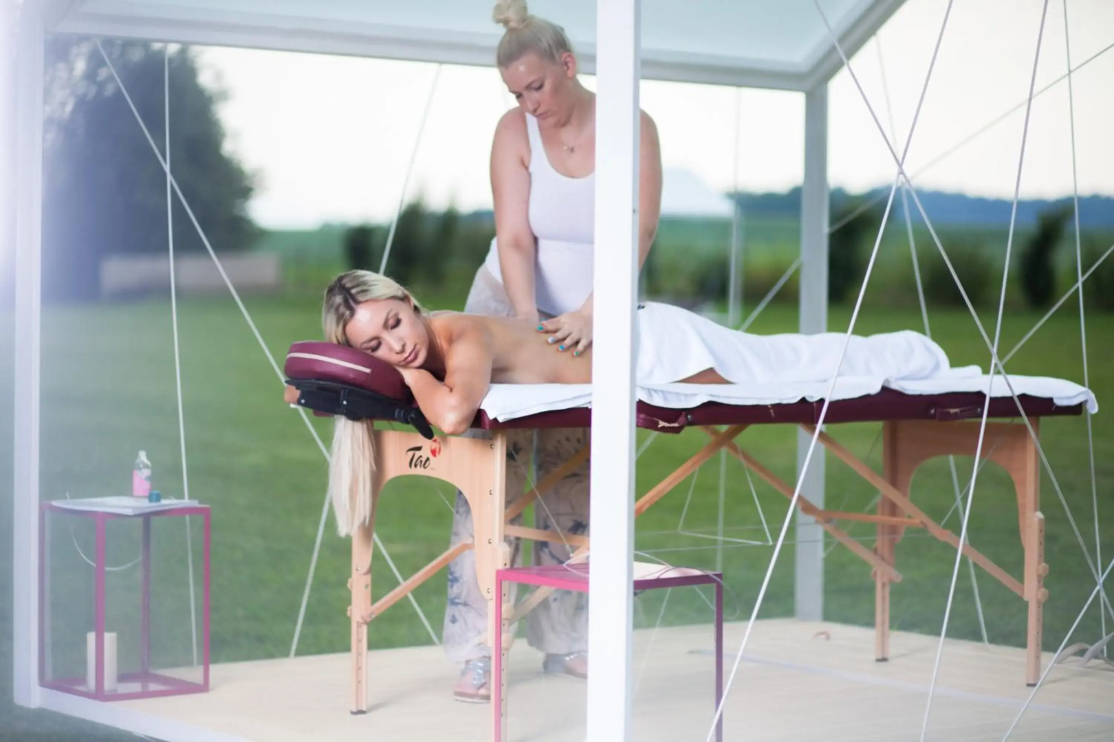 MAGNOLIA HOUSE by the RIVER