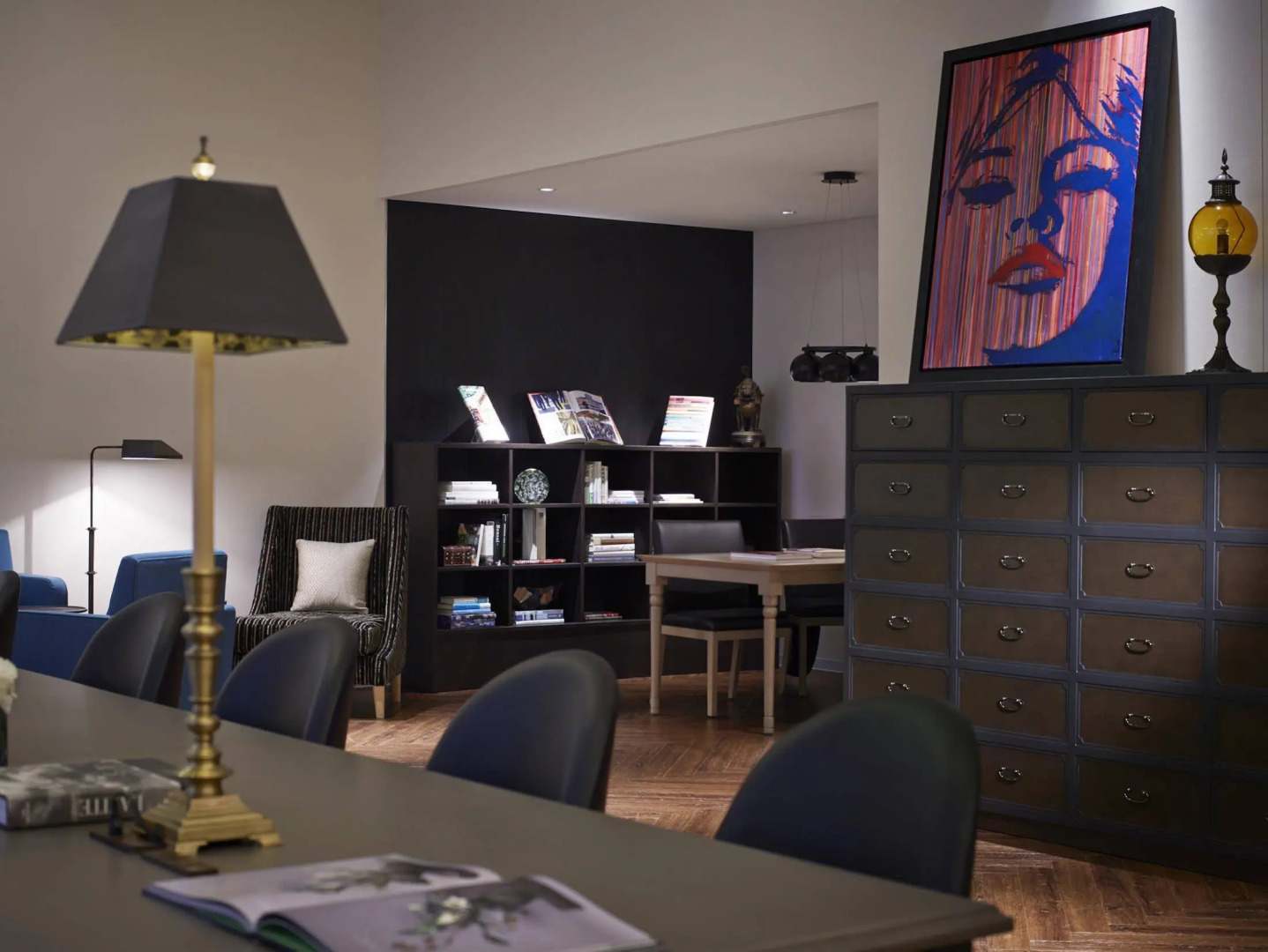 Отель Courtyard by Marriott Tokyo Station