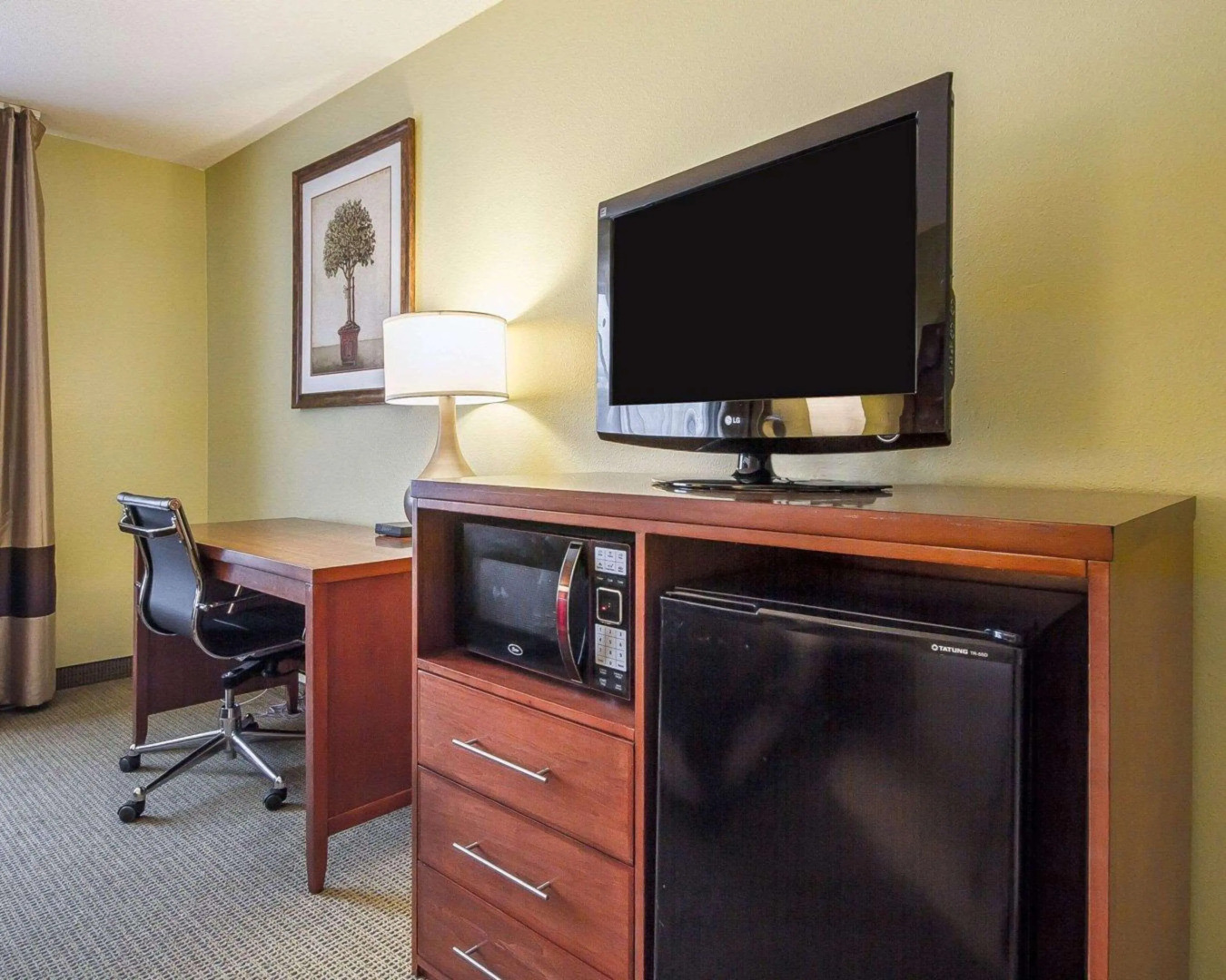 Comfort Inn & Suites