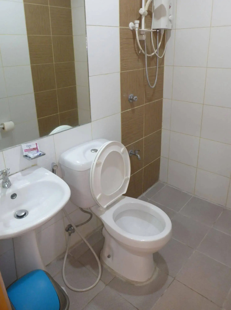 Rozen Suites Malakas