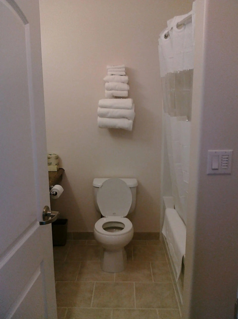 Auberge MacDonald Guest Inn