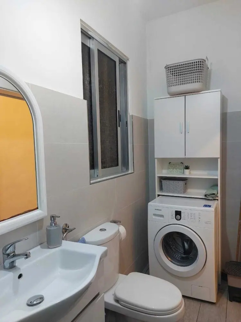 Excellent Views 2-bed Apartment in Marsalforn Gozo