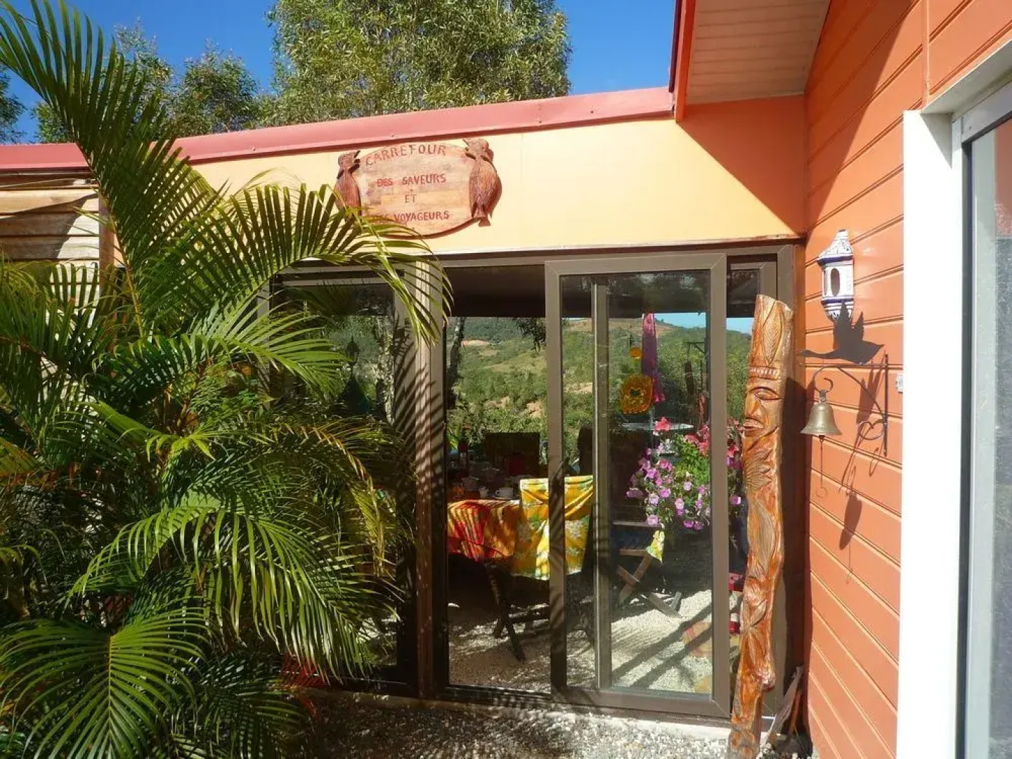Tour du Monde, Gîte Des Voyageurs