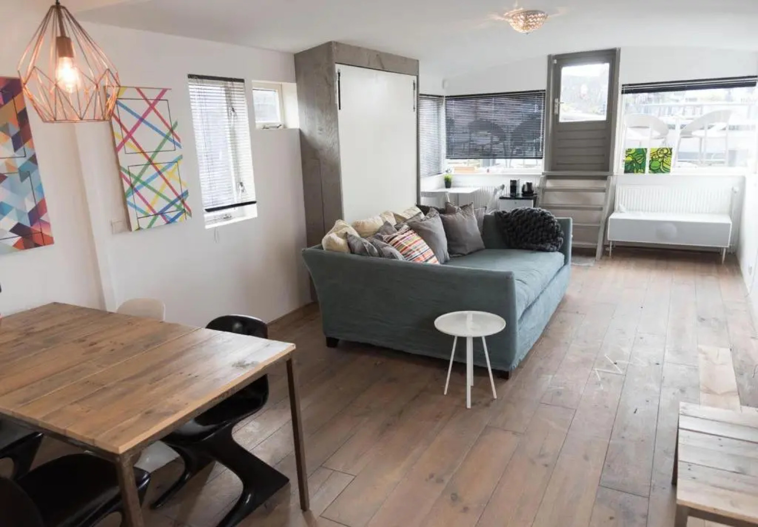 HouseBoat next to AMSTEL