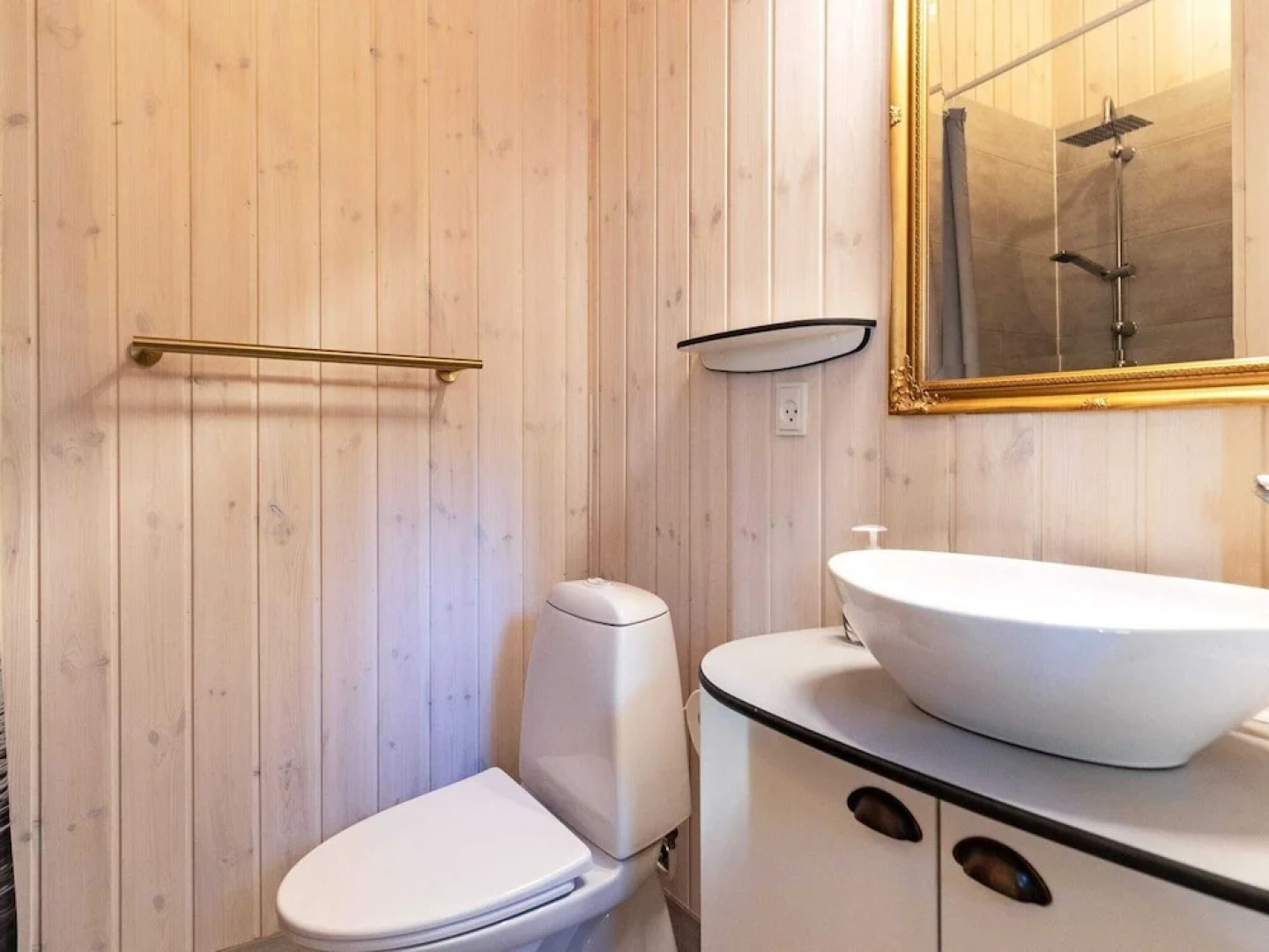 8 Person Holiday Home in Roslev