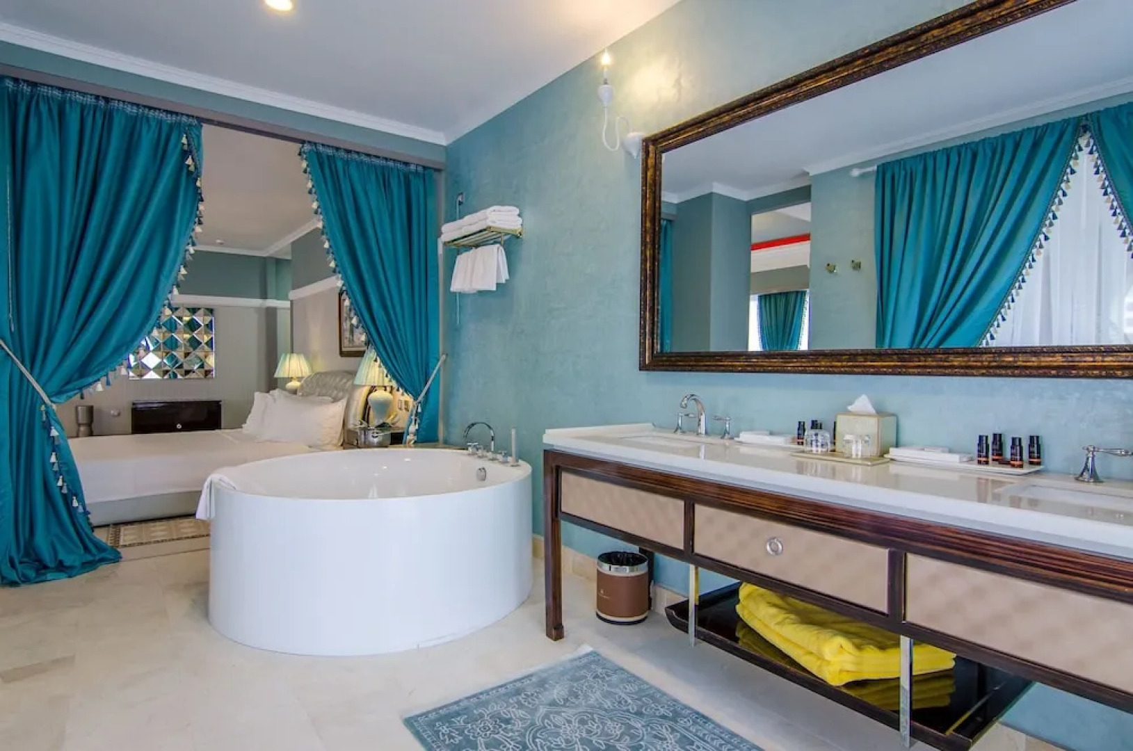 Phoenicia Boutique Hotel & Casino - Adults Only