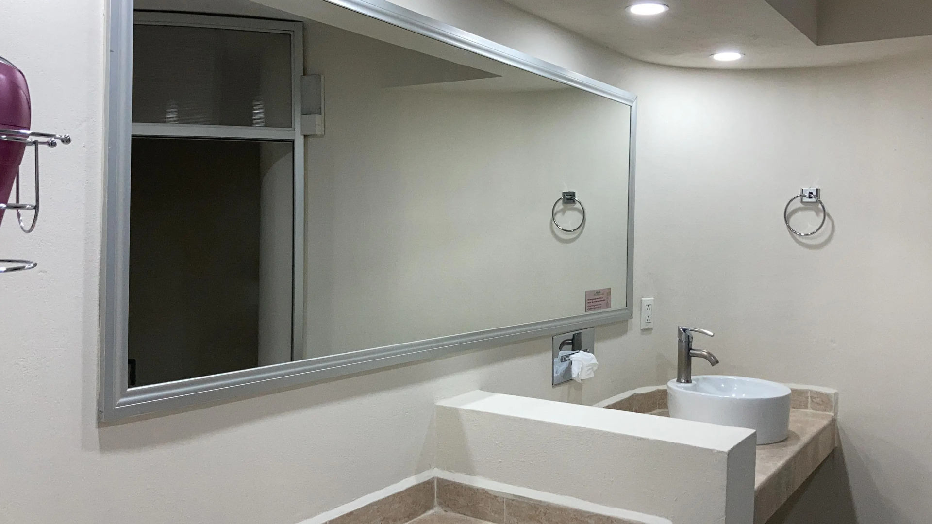 Enterprise Inn Poliforum