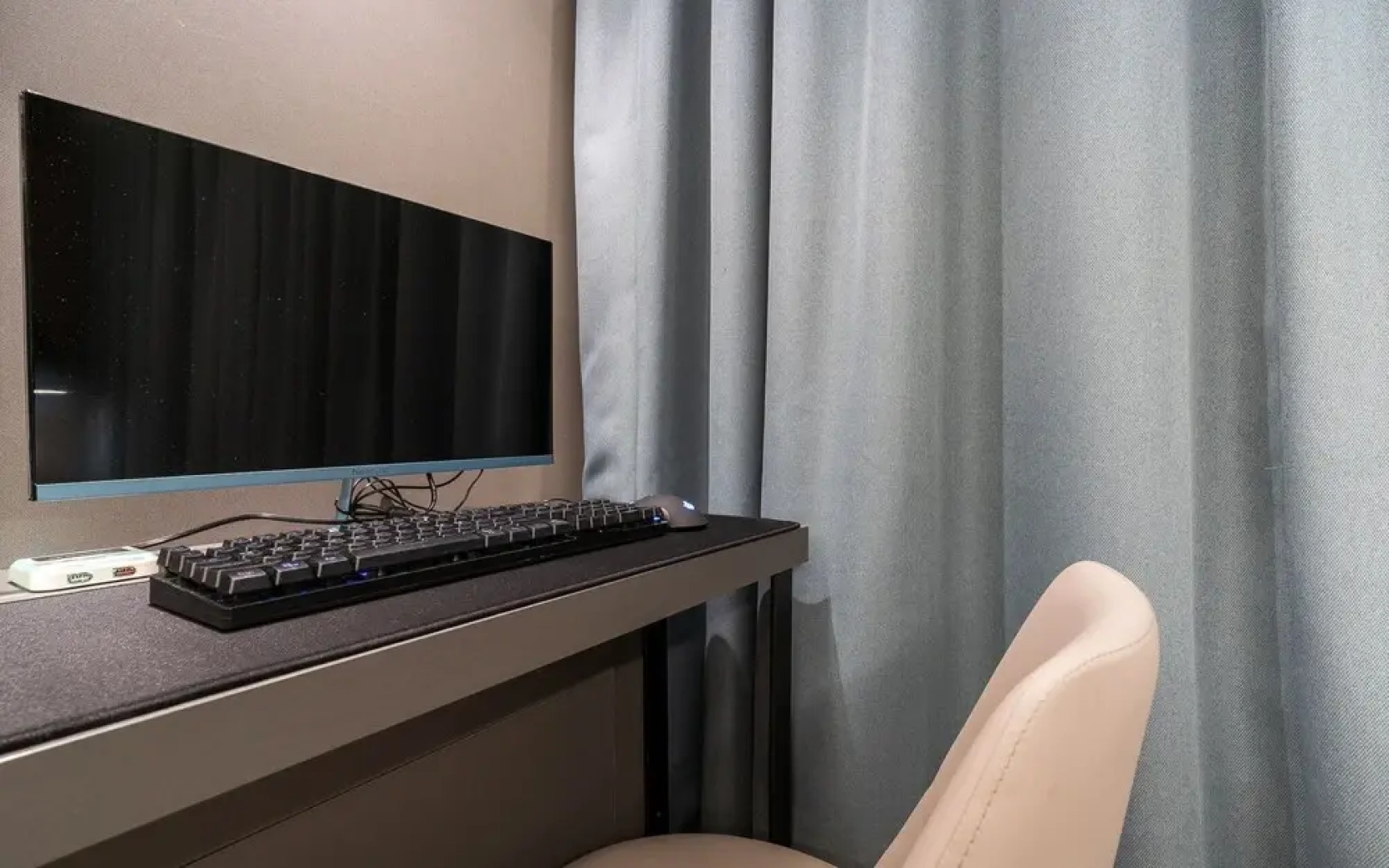 Bundang (Yatap Station) Breeze Hotel