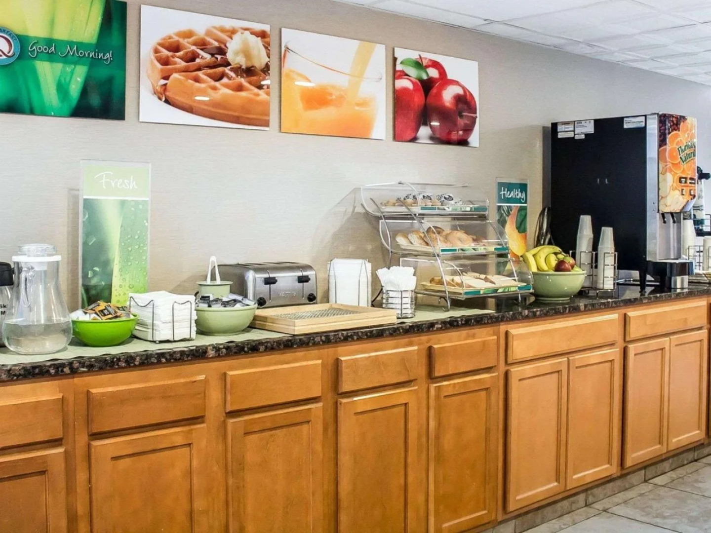 Baymont by Wyndham Scranton Dunmore