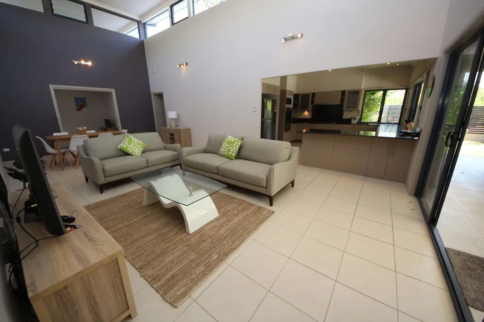 Nautilus at Hat Head