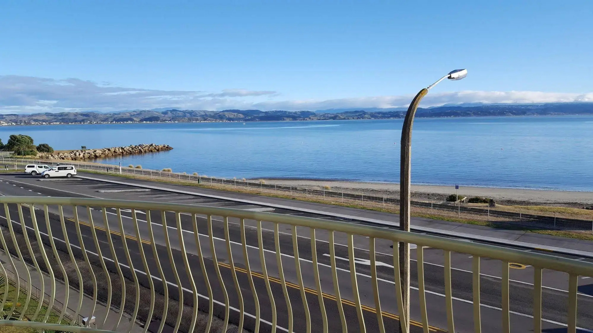 Breakwater Apartments