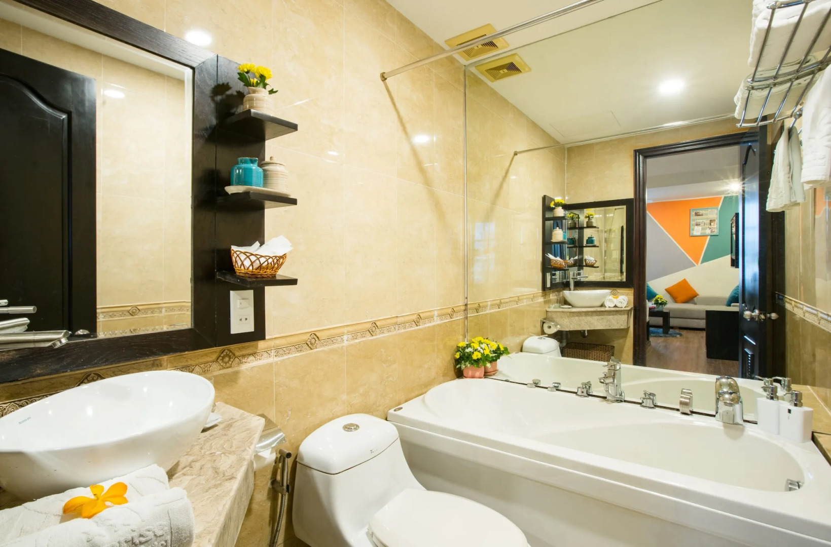 Sunrise Central Hotel