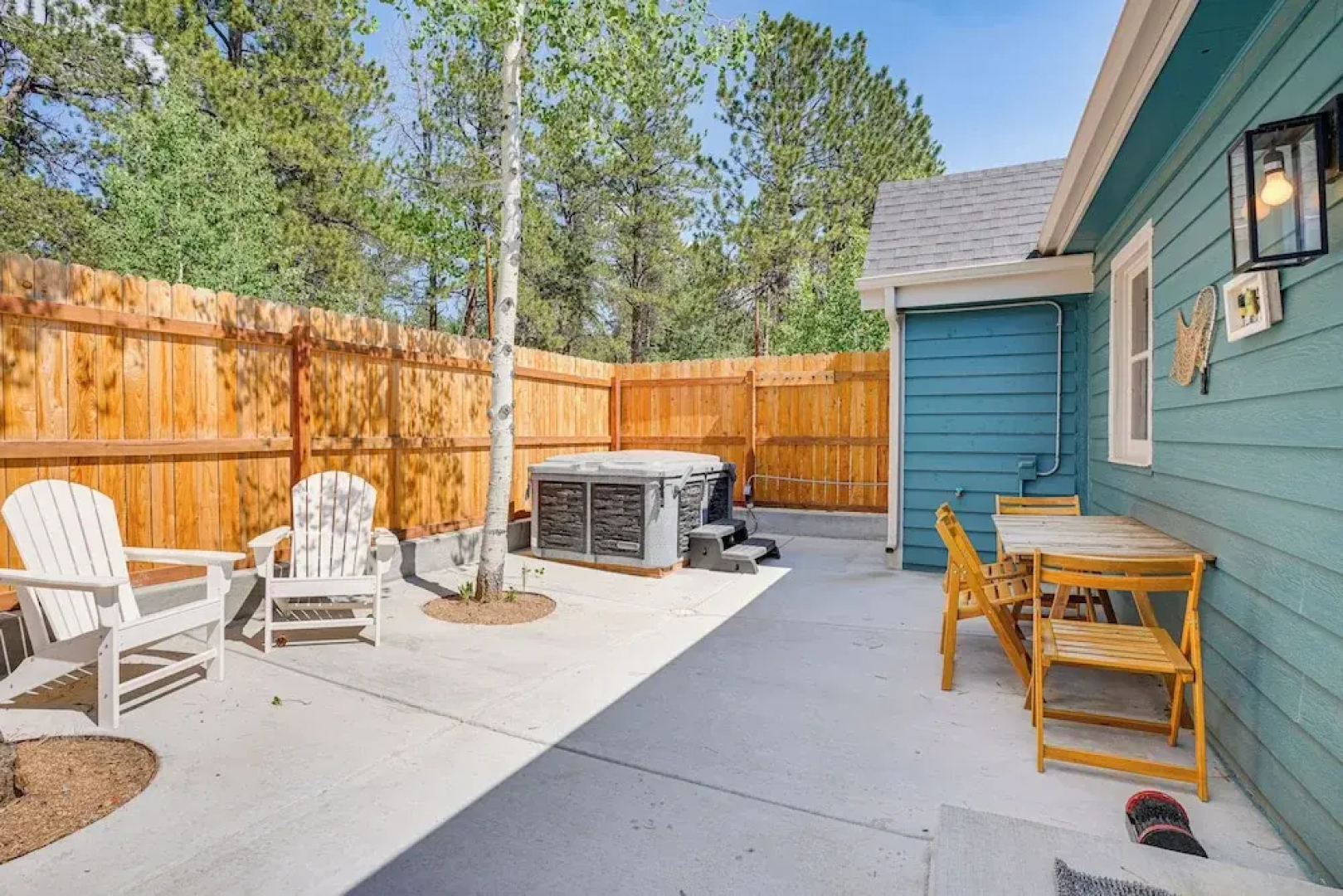 Patio & Hot Tub: Cozy Cabin Retreat in Bailey!