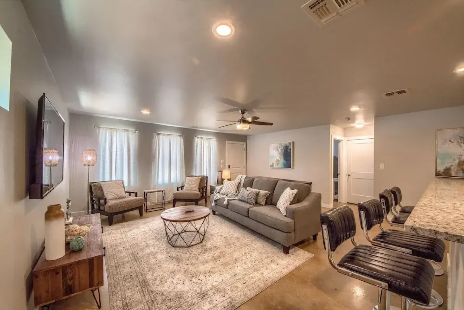 Sattler Haus Rr 464 2 Bedroom Home by RedAwning