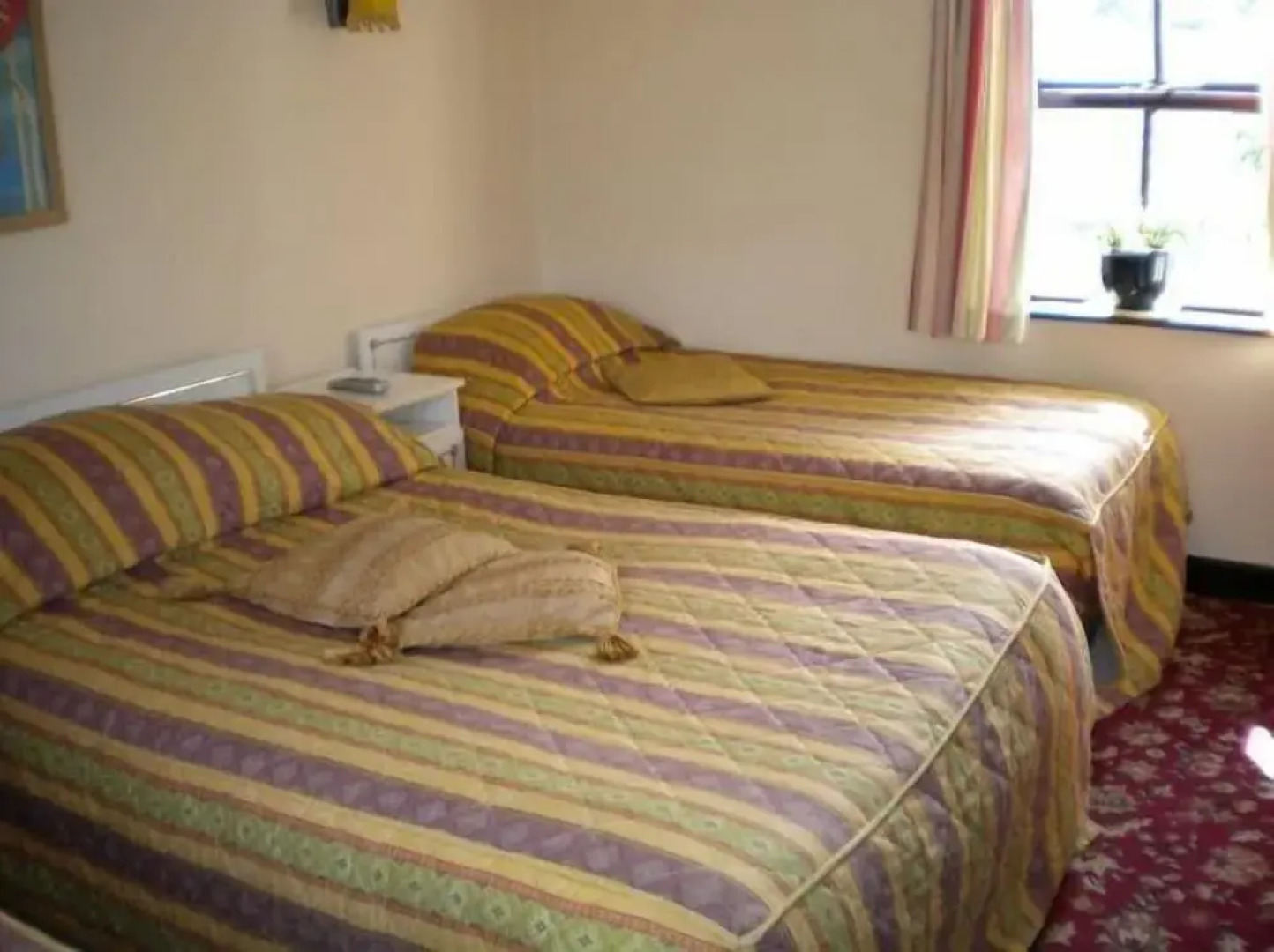 Riverside House Bed & Breakfast