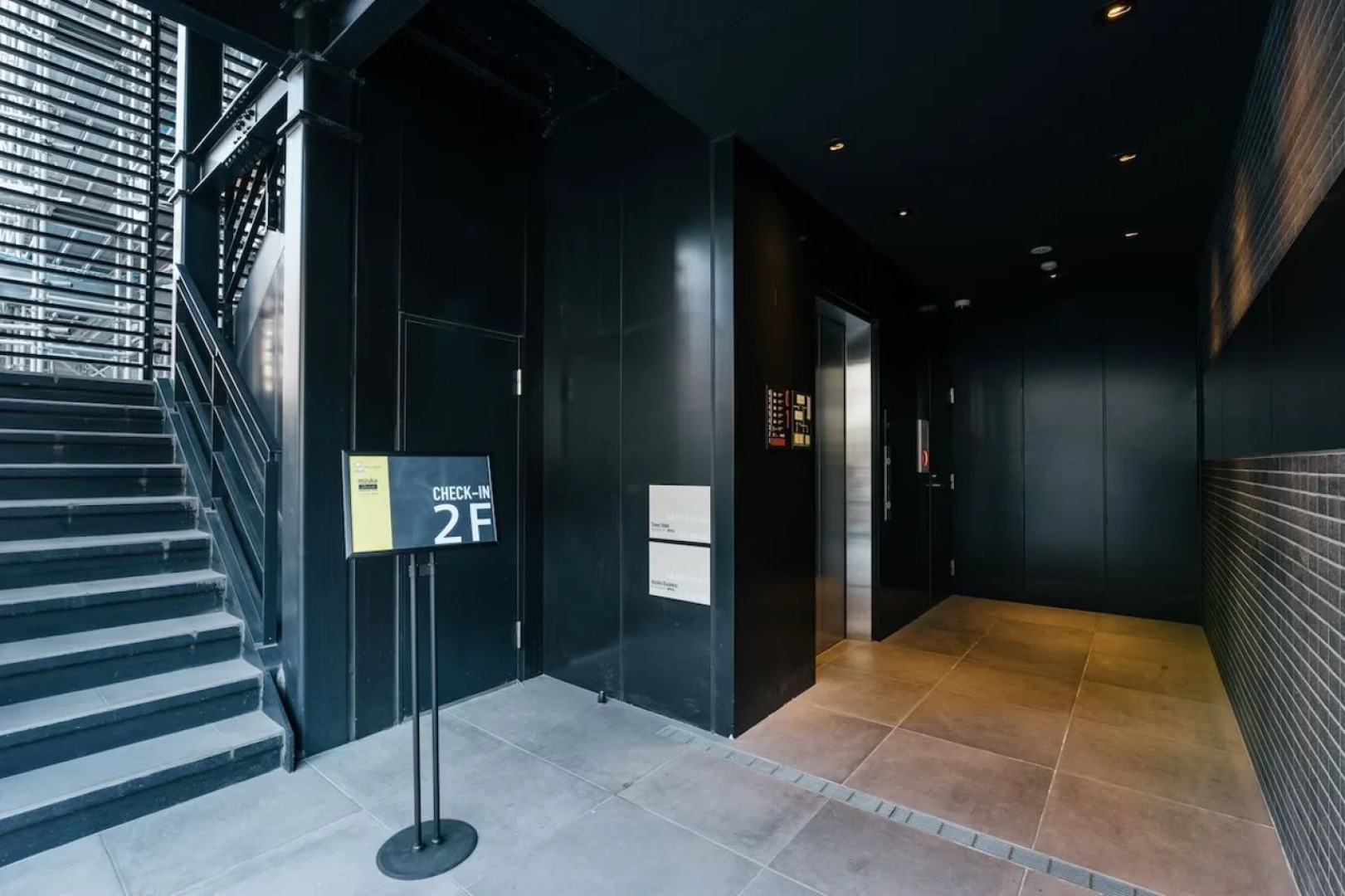 mizuka Business Canalcity Hakata mae