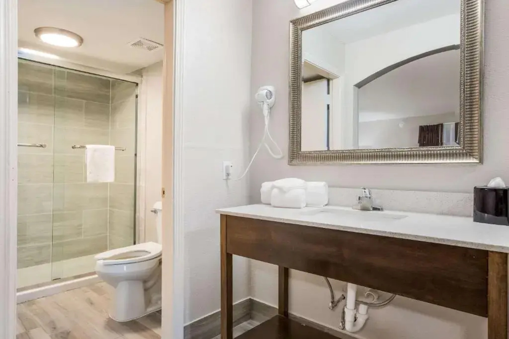 Rodeway Inn East Lansing University Area