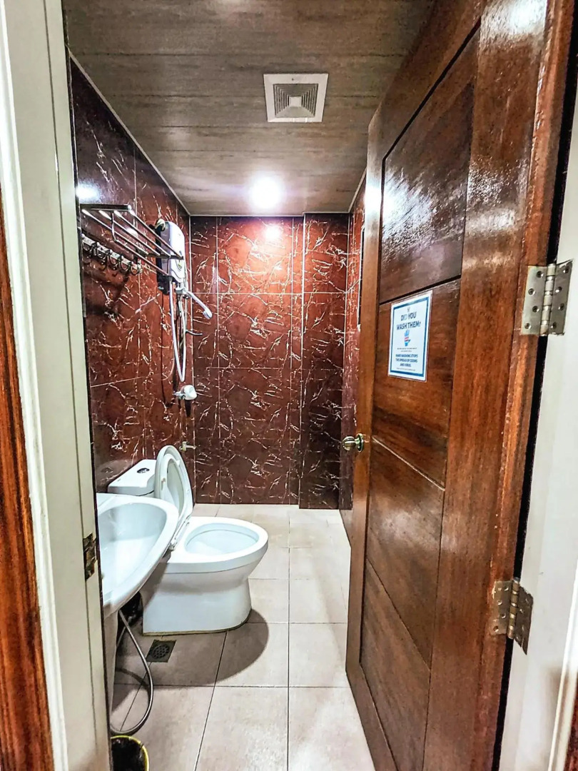 OYO 767 Hotel Urban - Khotel Kurban Hotel