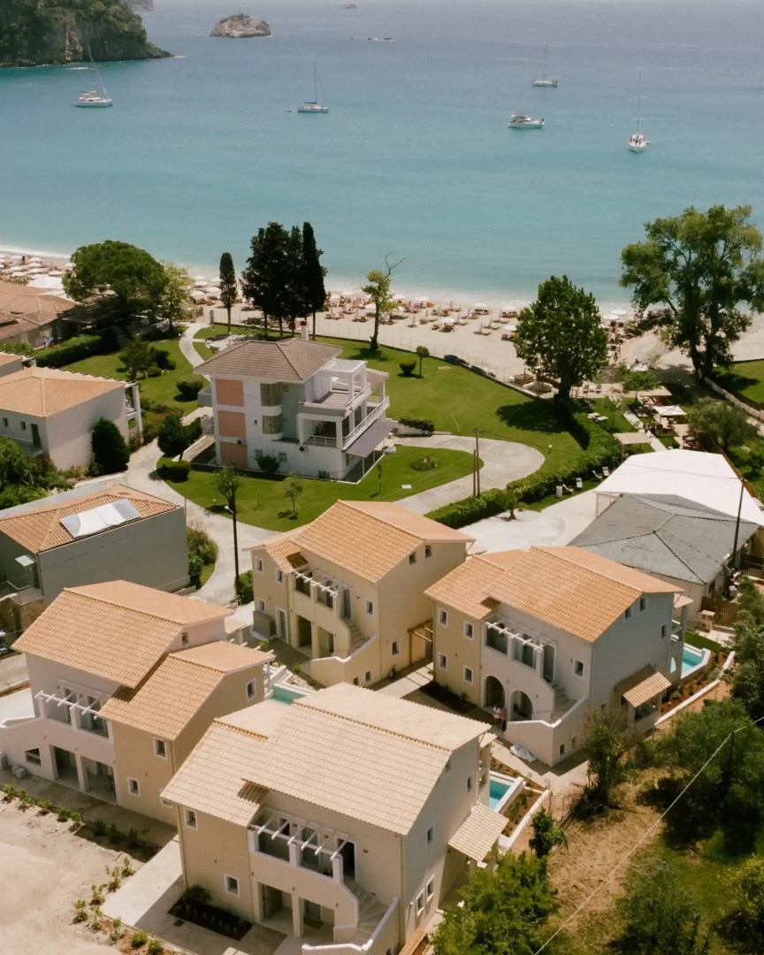 Eterrano Seaside Retreat