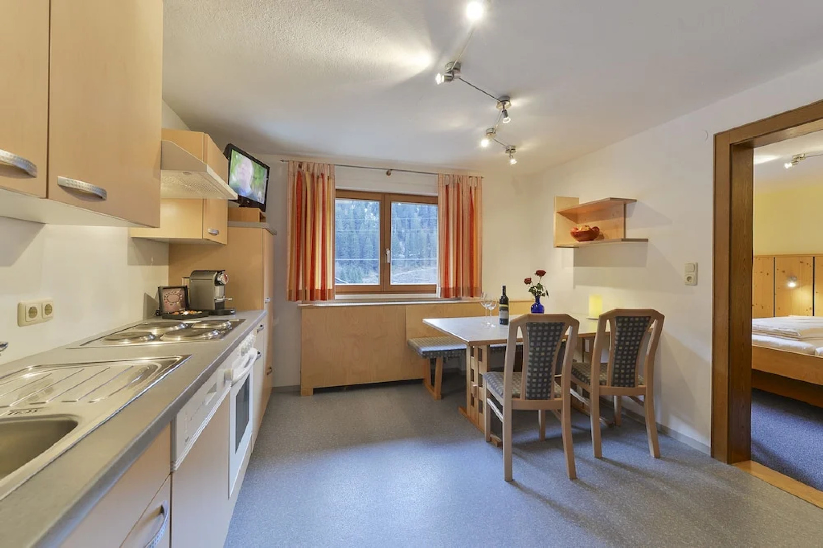 Haus Anna Apartments