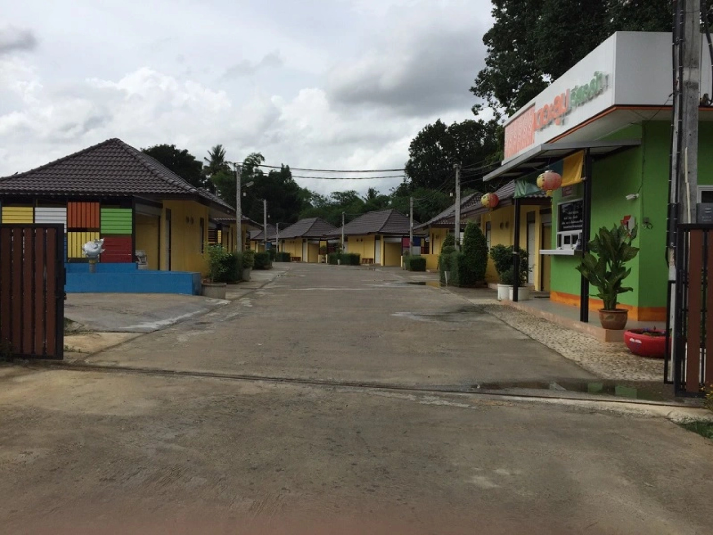 The Loom Resort Thung Song