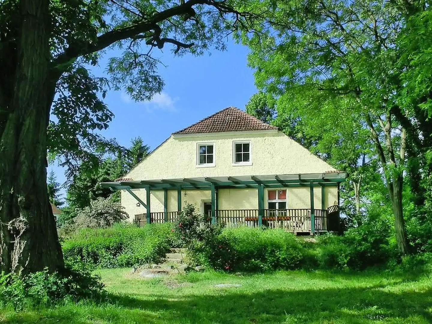 Holiday house, Golssen
