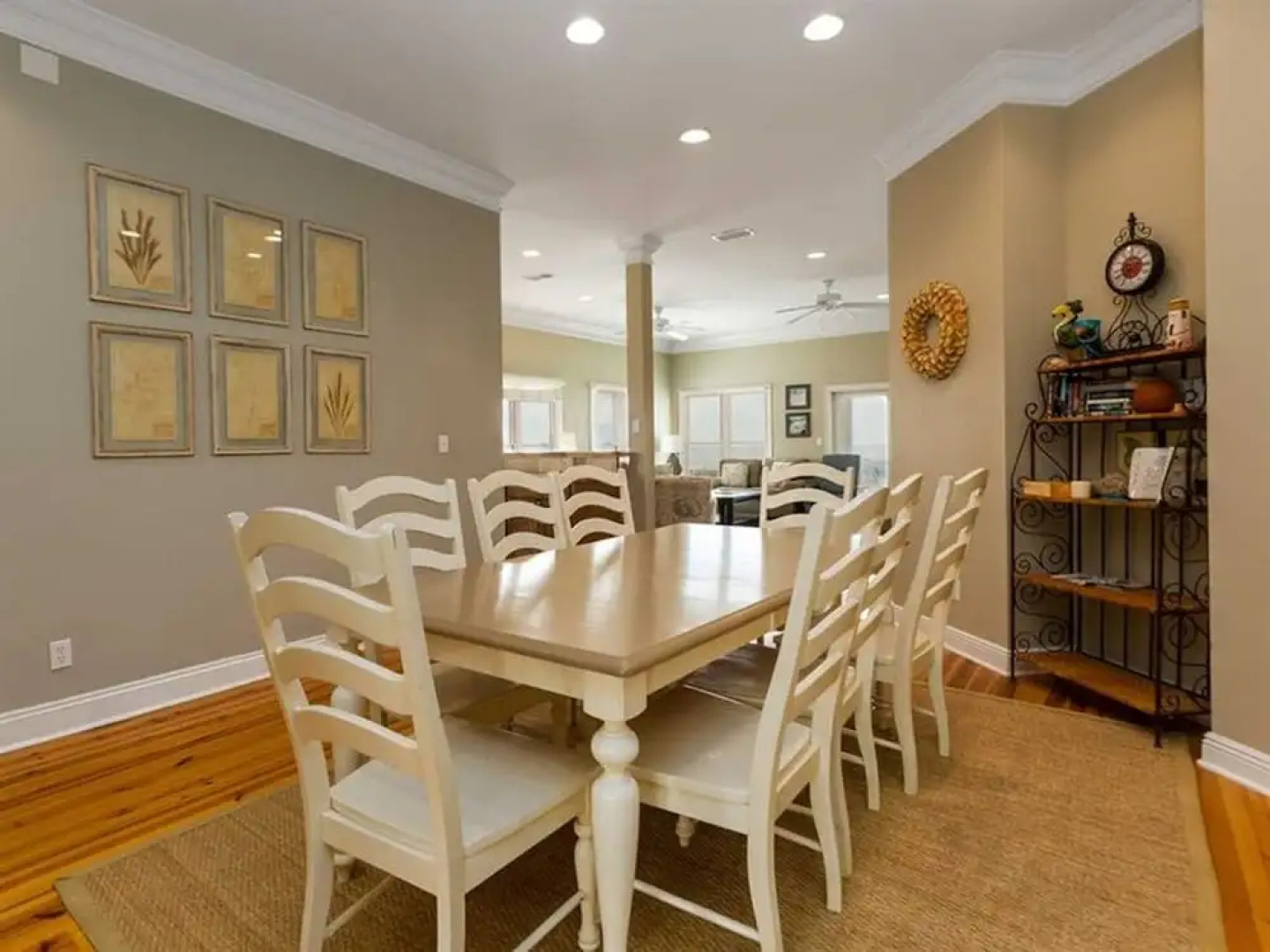 Beach Mouse East by Meyer Vacation Rentals