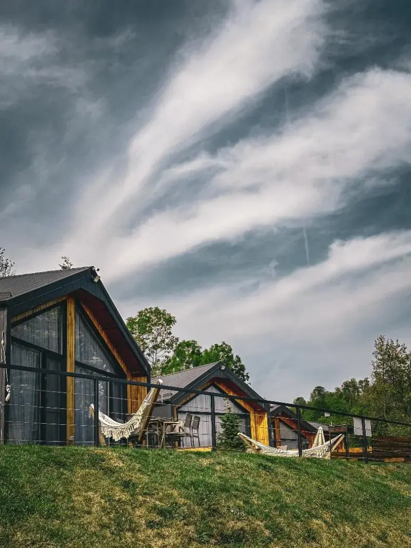 Moon Village Comarnic