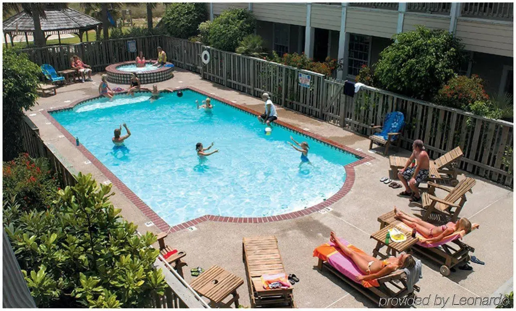 Plantation Suites & Conference Center