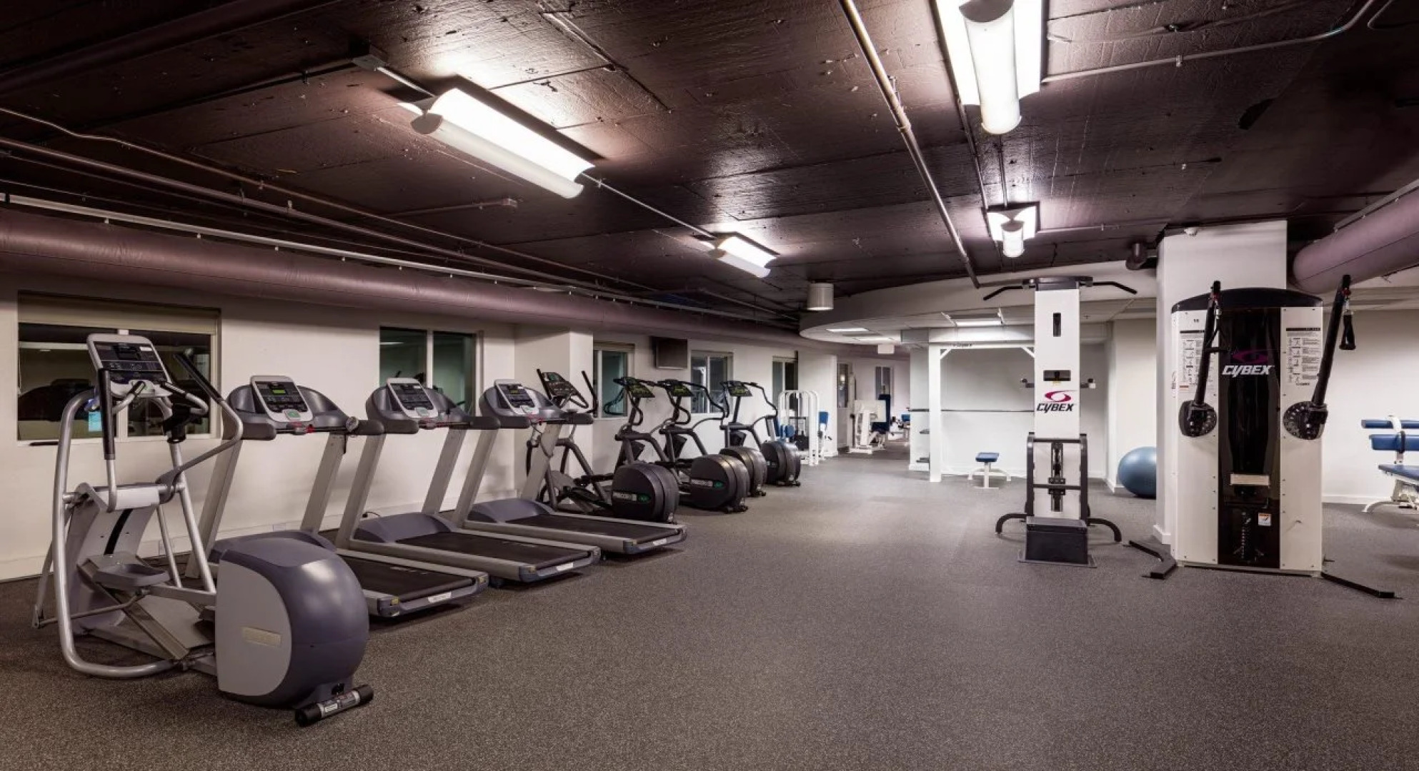 River's Edge Hotel Portland, Tapestry Collection by Hilton