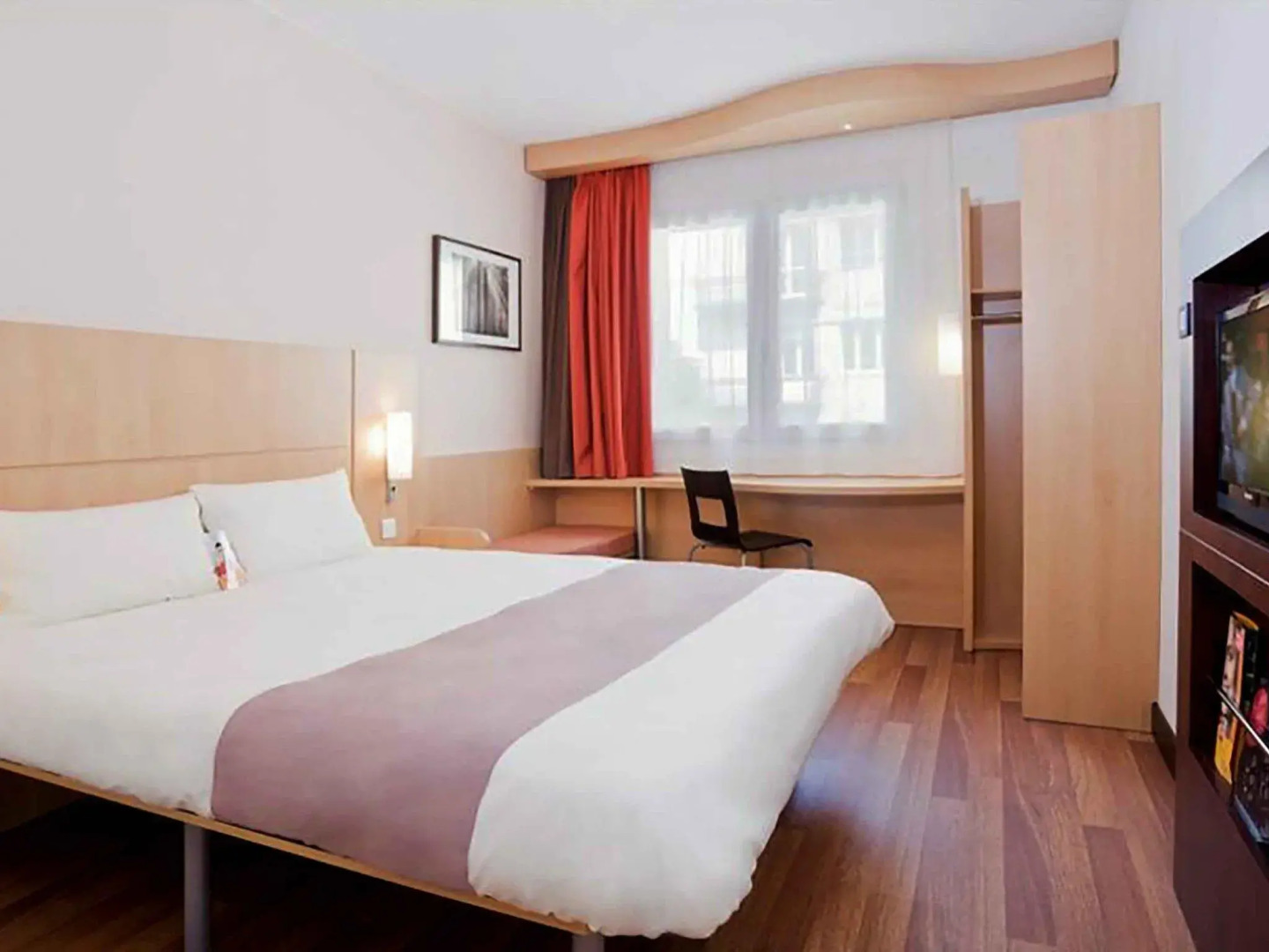 Отель B&B Hotel Kielce Centrum