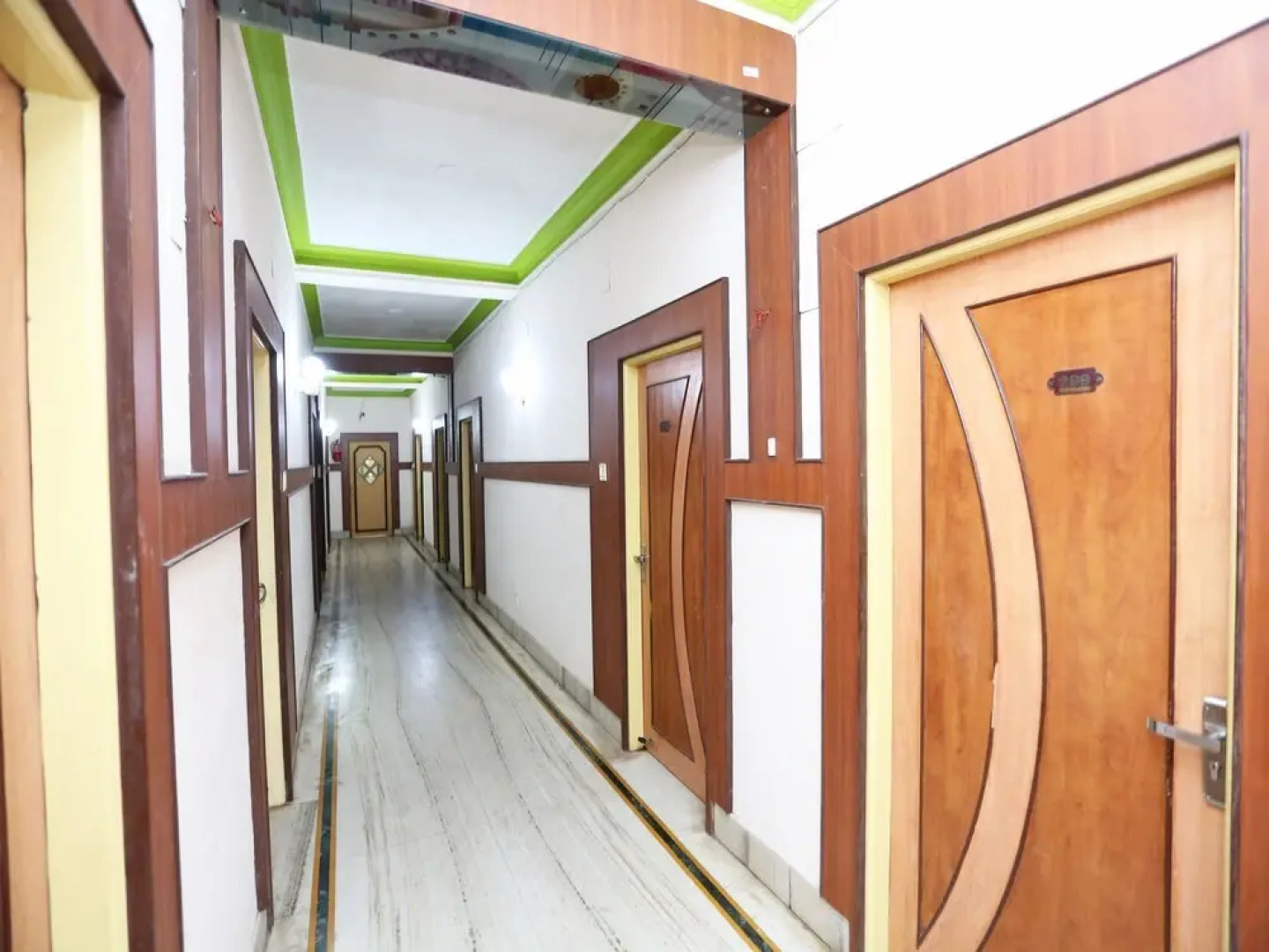 OYO 40479 Hotel Sree Residency