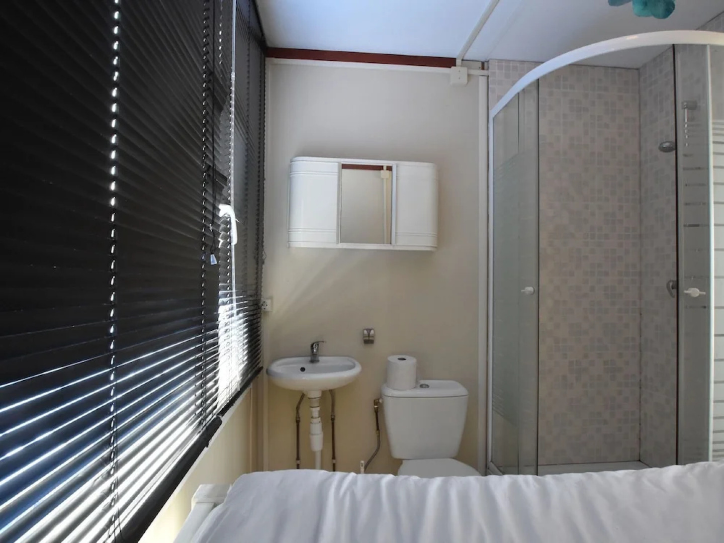 Modern Holiday Home Near Castricum aan Zee on Beach