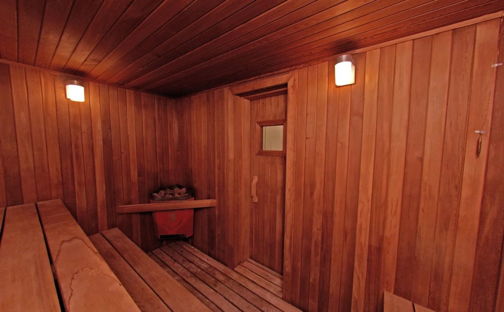 Albert At Bay Suite Hotel