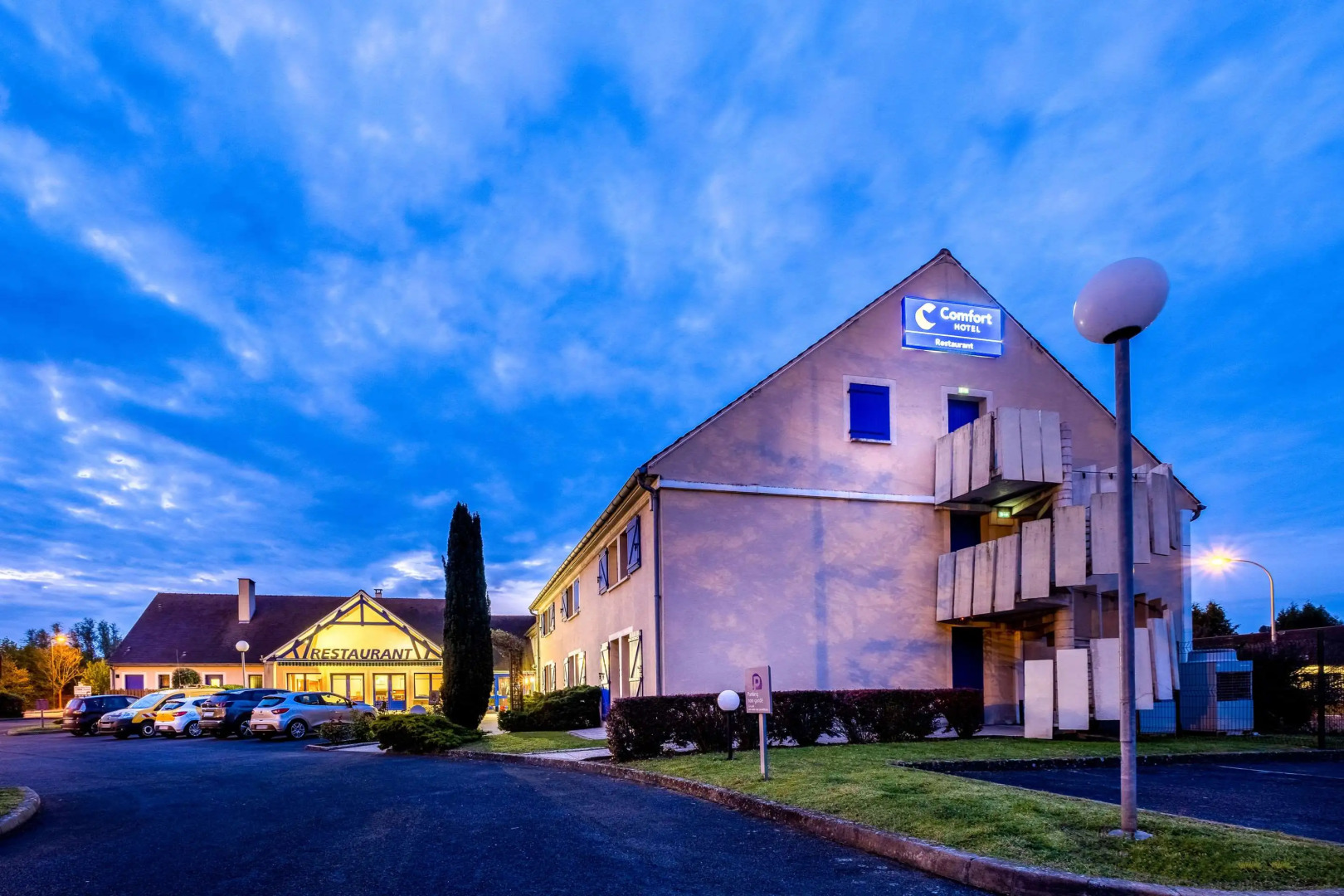 Comfort Hotel Etampes