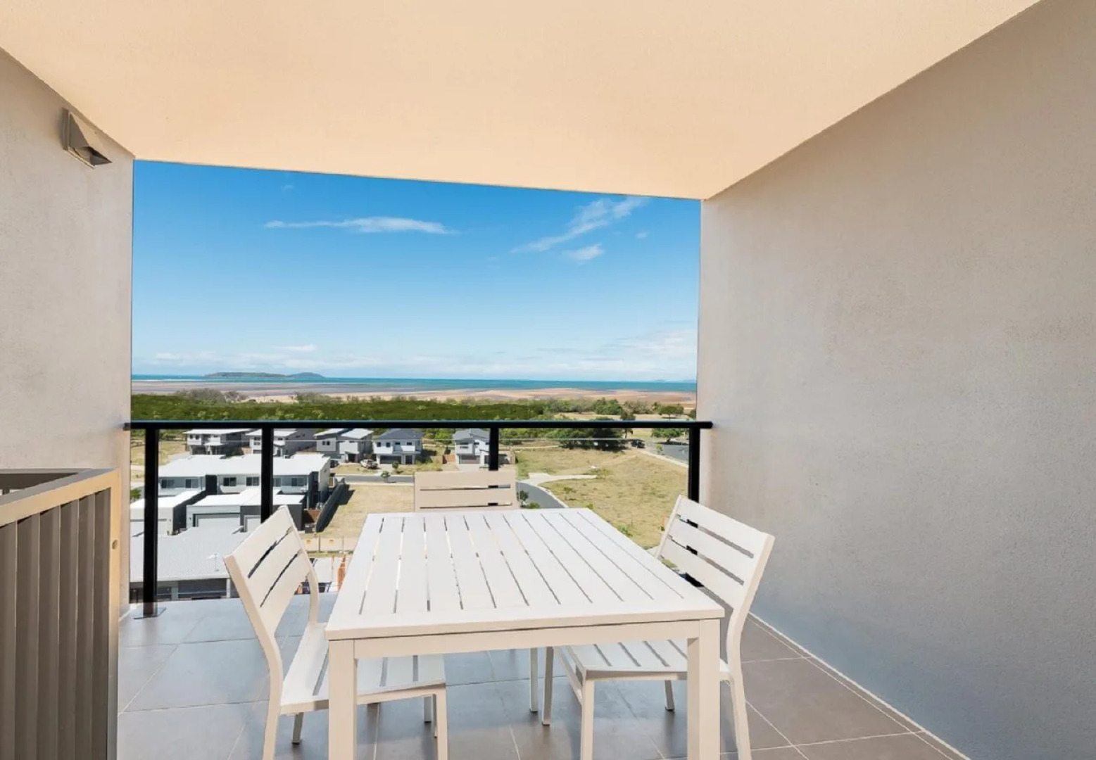 Pacific Sands Apartments