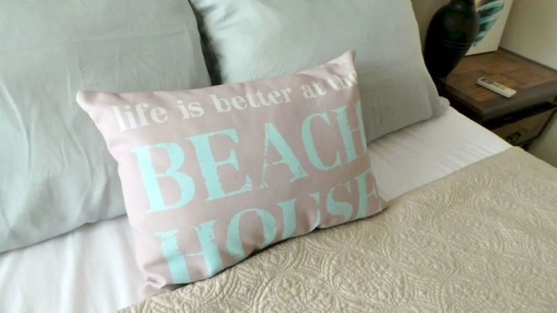 Ocean's Luxury 2 Bedroom Suites
