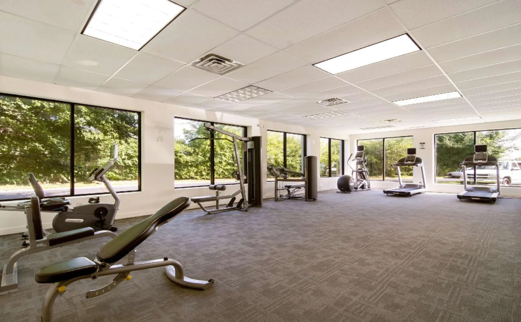 North Aurora Inn & Studio