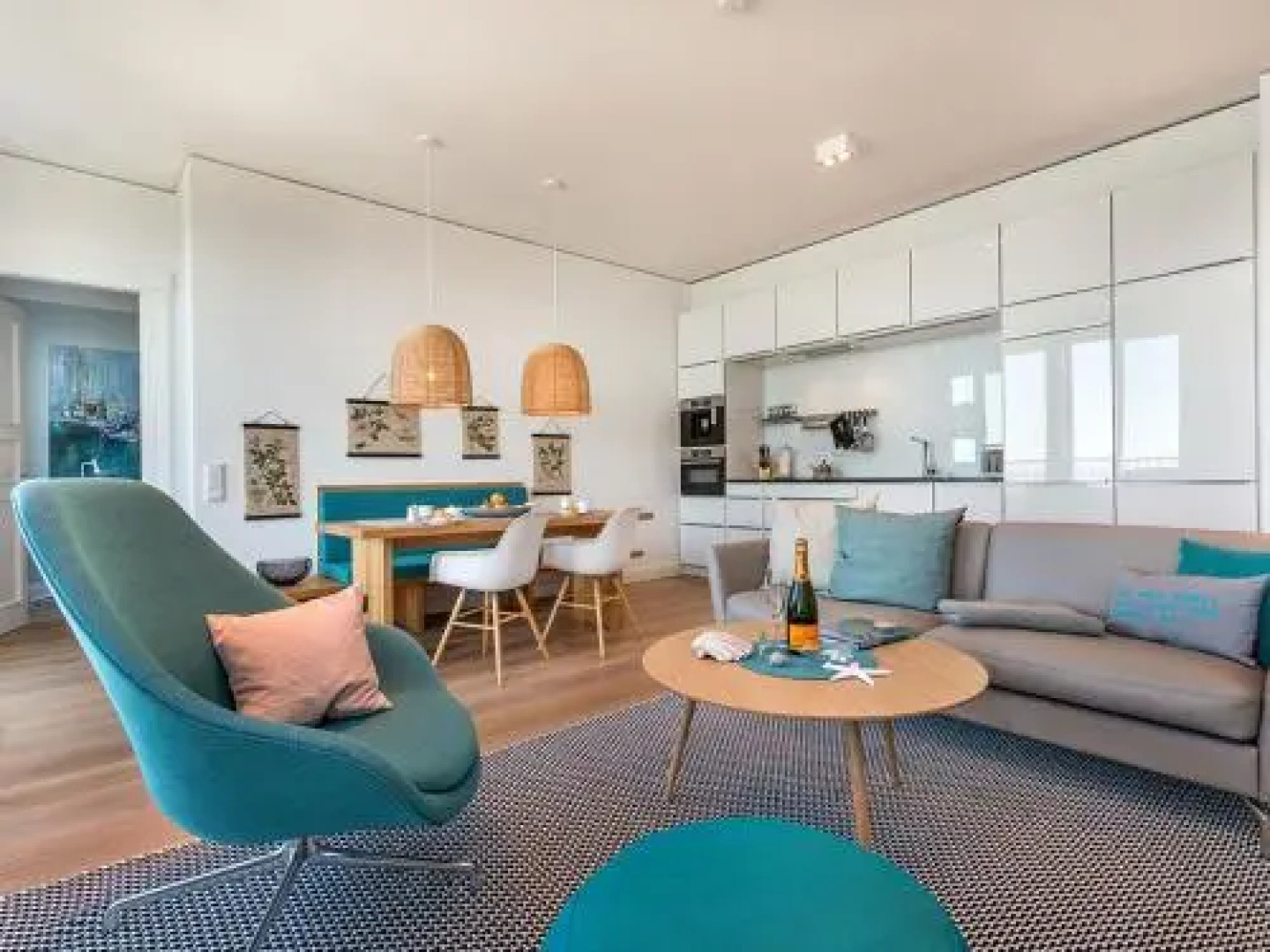 First F645 Wohnung 45 View