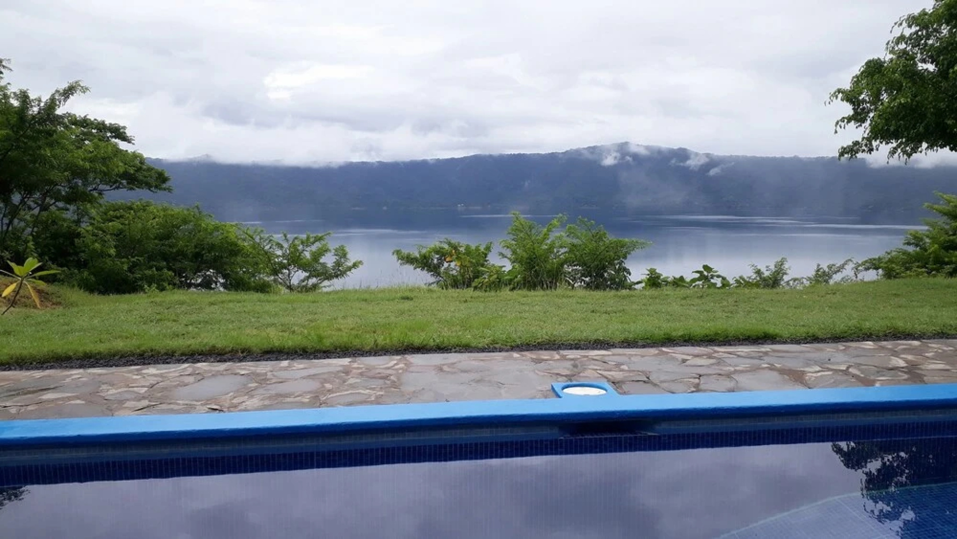 Laguna Azul B&B