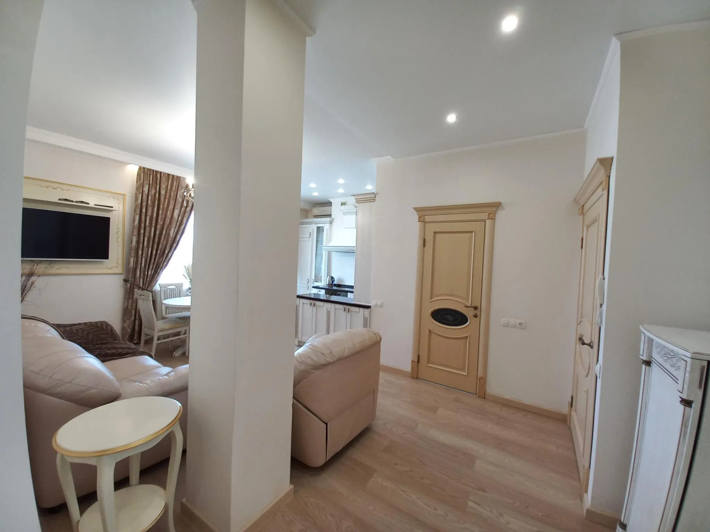 Апартаменты на проспекте Белгородского Полка 54