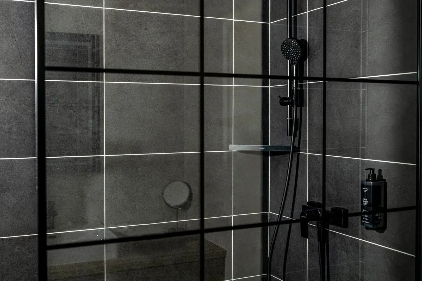 Flow Hotel & Conference